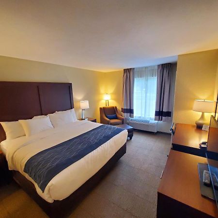 Comfort Inn & Suites Munising-Lakefront 외부 사진